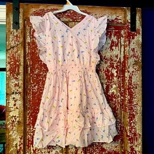 NWT Beautiful spring dress